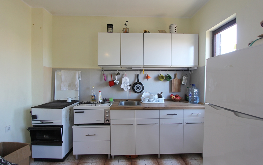 Image of House - 5 Bedrooms - 2 Bathrooms for Sale in Bar-Dobre Vode-Montenegro, Image 4